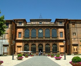 Villa Mondragone a Monte Porzio Catone