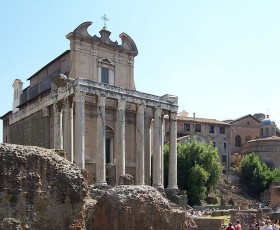 La Chiesa di San Lorenzo in Miranda, sede del Nobile Collegio Chimico Farmaceutico. APERTURA STRAORDINARIA