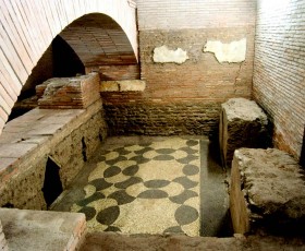 La Basilica di San Lorenzo in Lucina e i sotterranei